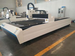 Prezzo caldo della tagliatrice del laser di CNC della lamiera sottile di vendita calda 400W 600W del macchinario della Cina